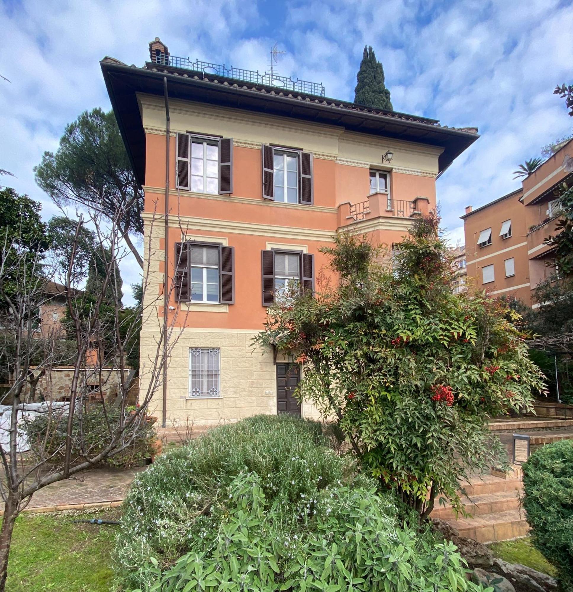 Garden * Rome