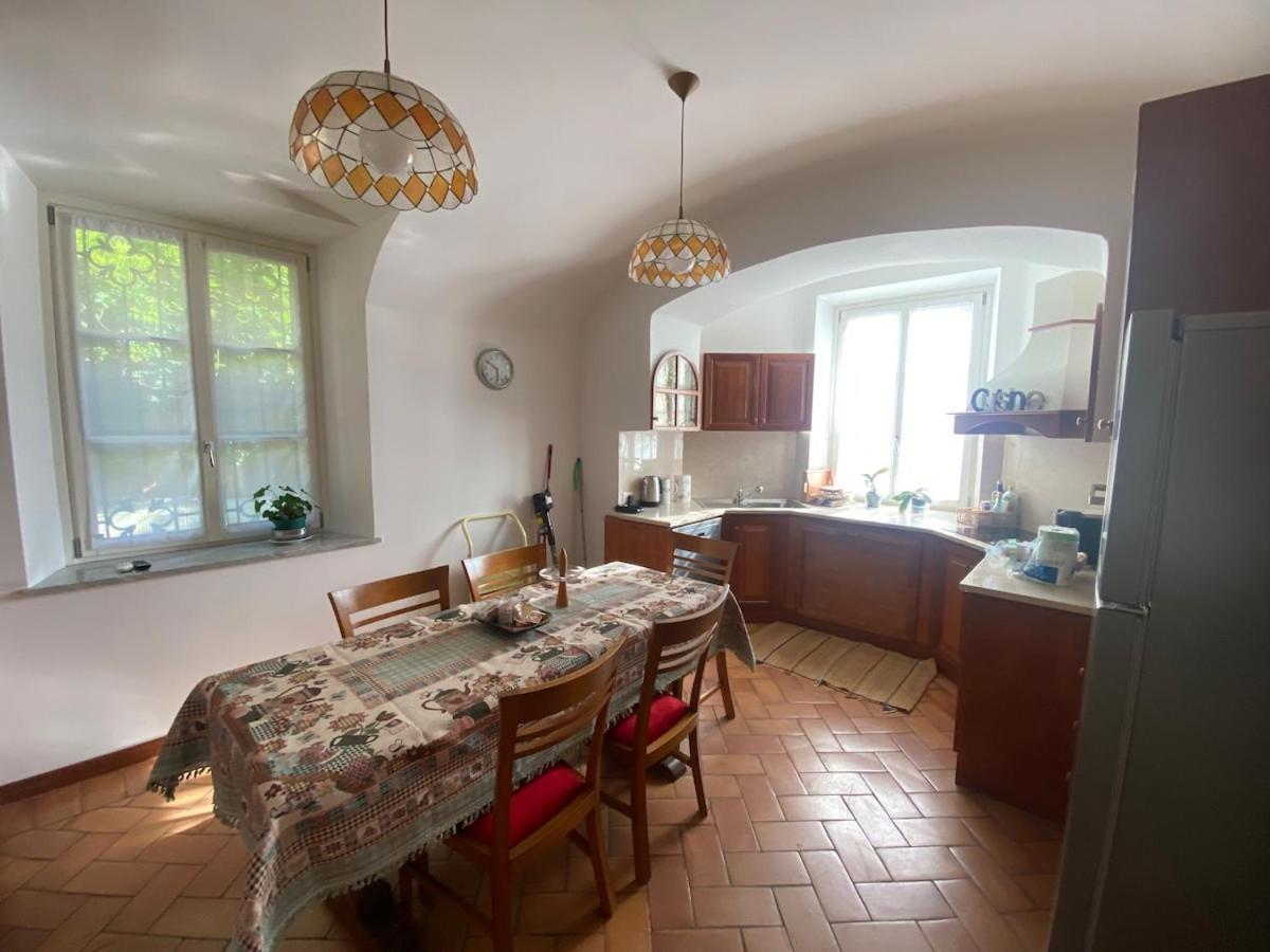 Garden Apartment *